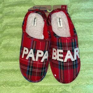 Red plaid men’s DEARFOAMS slippers — New With Tags